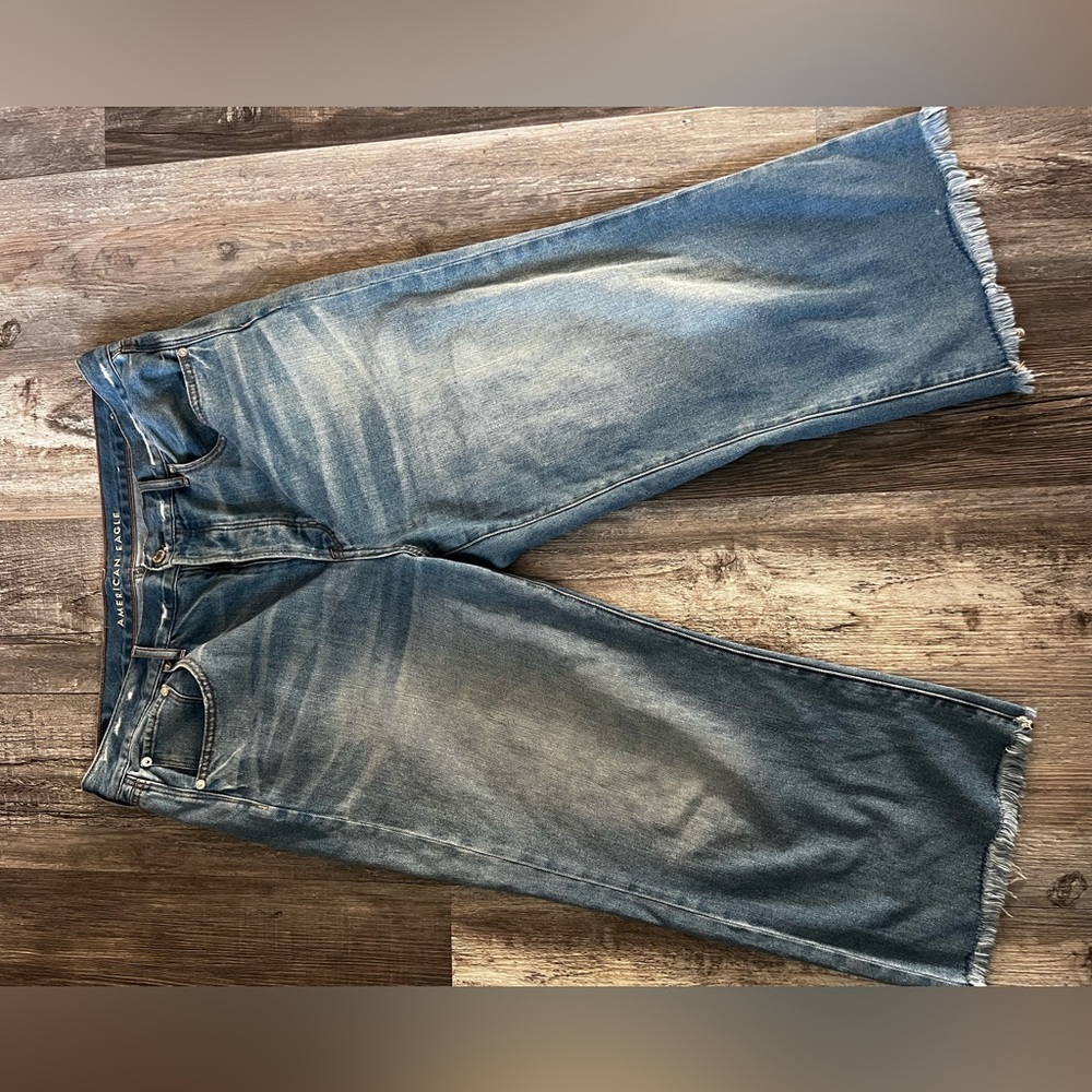 Wide Leg Crop AE Jeans